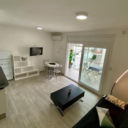 Superbe Appartement , Tout Confort, 40 M2 + 10 M2 Terrasse 엠푸리아브라바 외부 사진